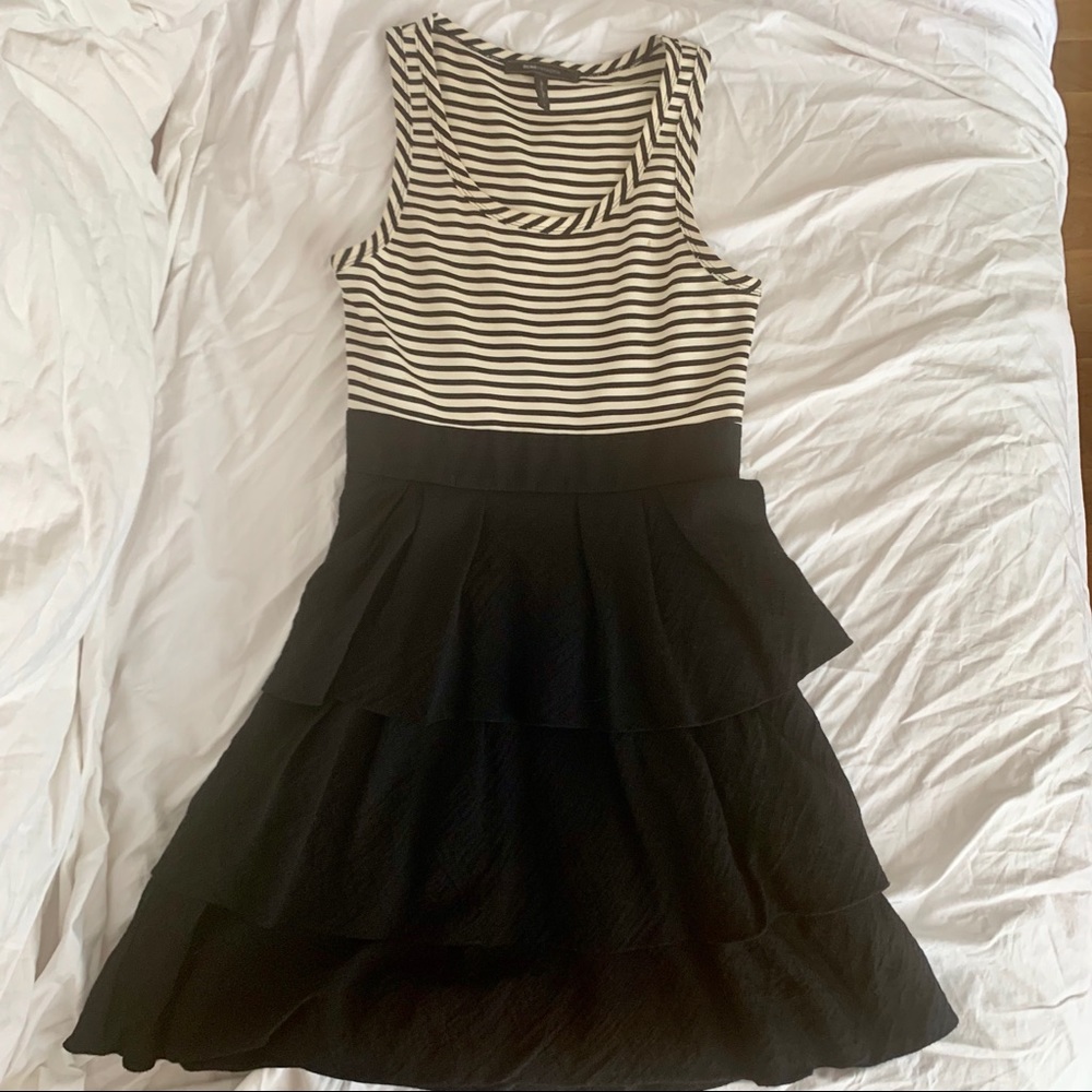 BCBG MaxAzaria resort dress in size 0